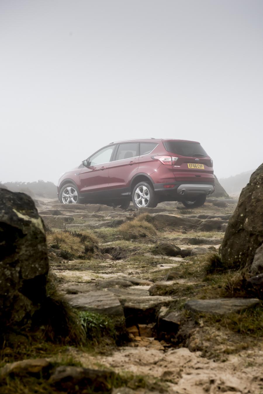  Ford Kuga 2017 года  (UK) (фото 39 из 60)